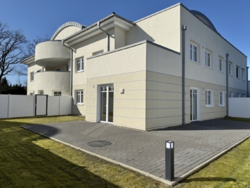 Exklusive und moderne Erdgeschosswohnung mit Wohlfühlgarantie, 26180 Rastede, Erdgeschosswohnung