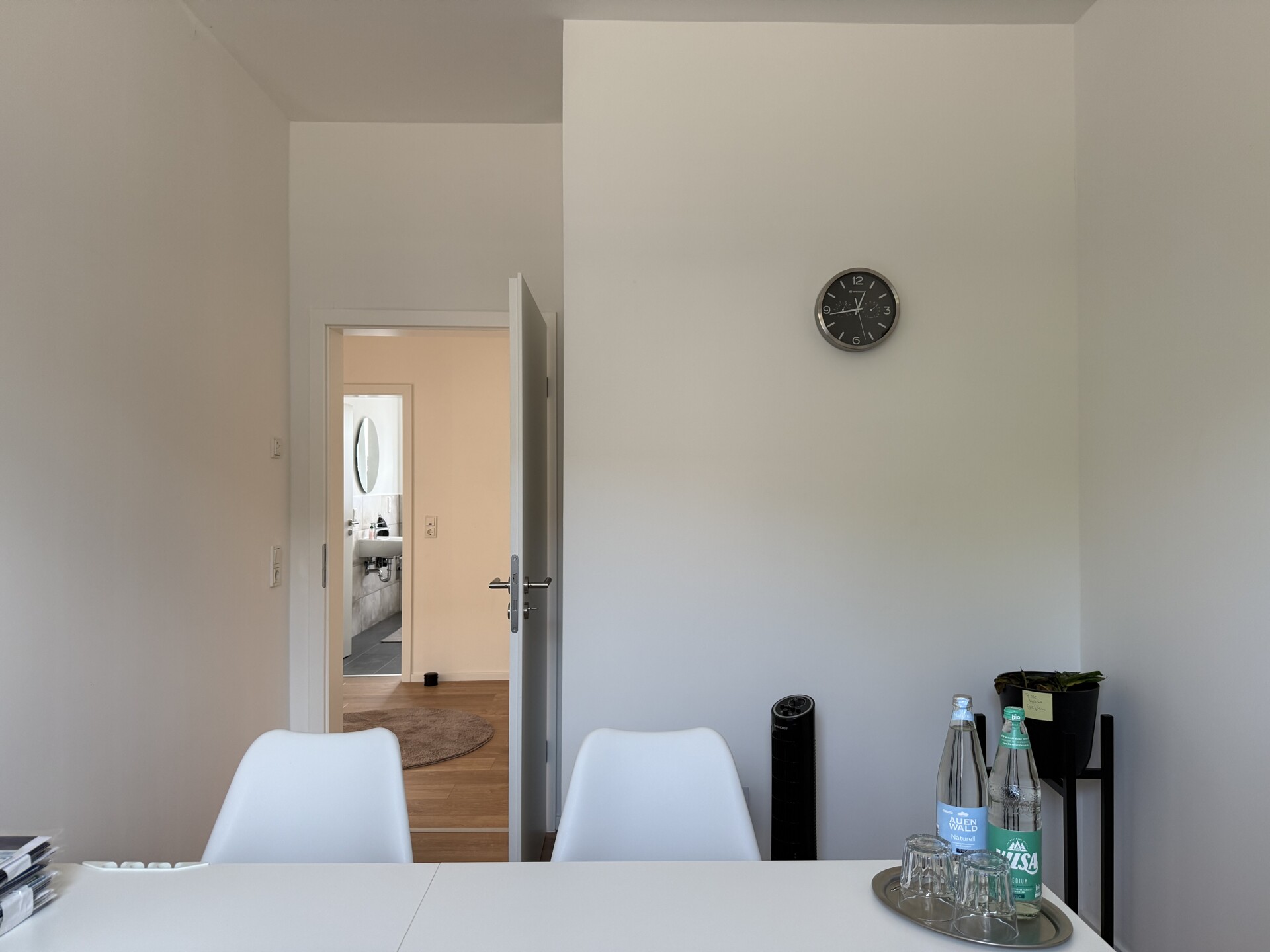 Zimmer 2 EG