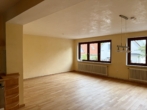 wohnbereich - Lichtdurchflutete Maisonette-Wohnung im Ziegelhofviertel