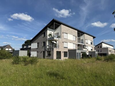 Hochwertige Maisonette-Wohnung mit unverbautem Blick ins Grüne, 26131 Oldenburg, Maisonettewohnung
